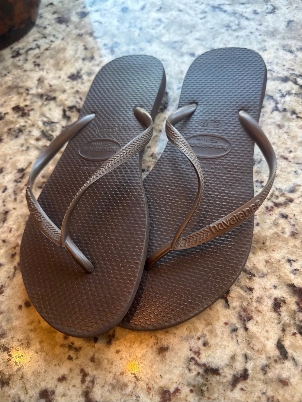 Havaianas Women’s Slim Flip Flops — Dark Brown
